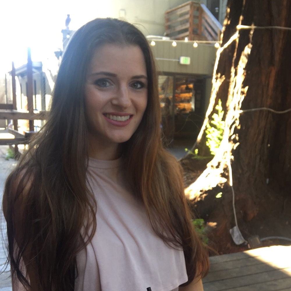 Meet your Posher, Selena
